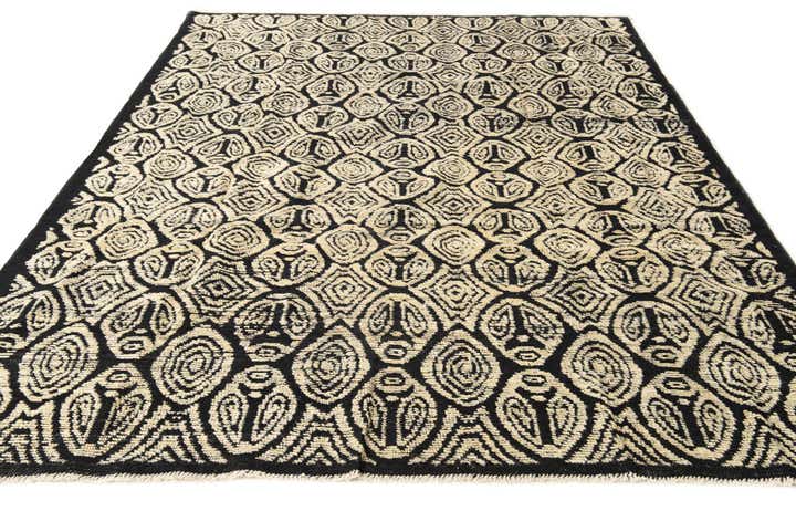 8' x 10' 6 Hand Knotted Darya Wool Rug