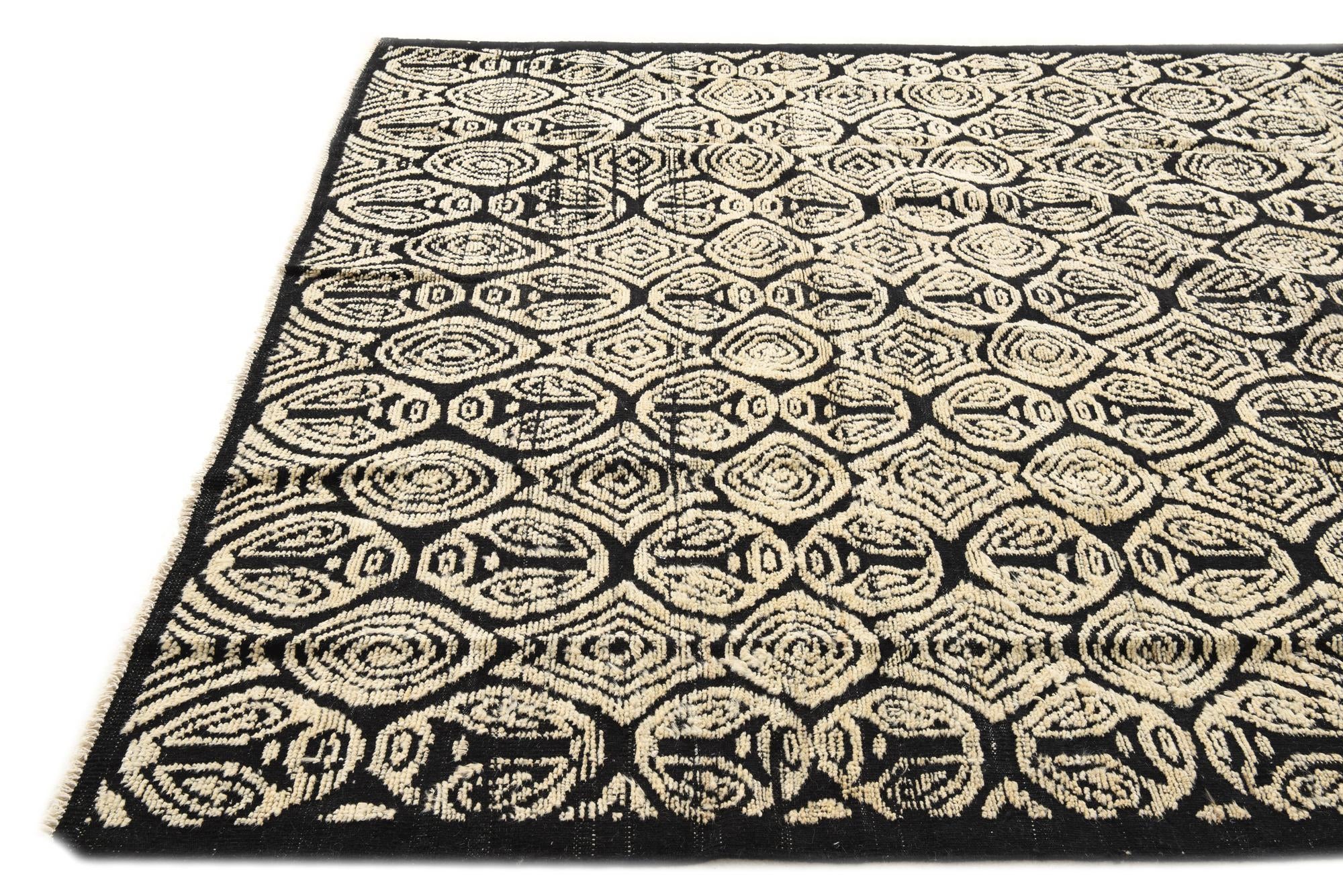 8' x 10' 6 Hand Knotted Darya Wool Rug