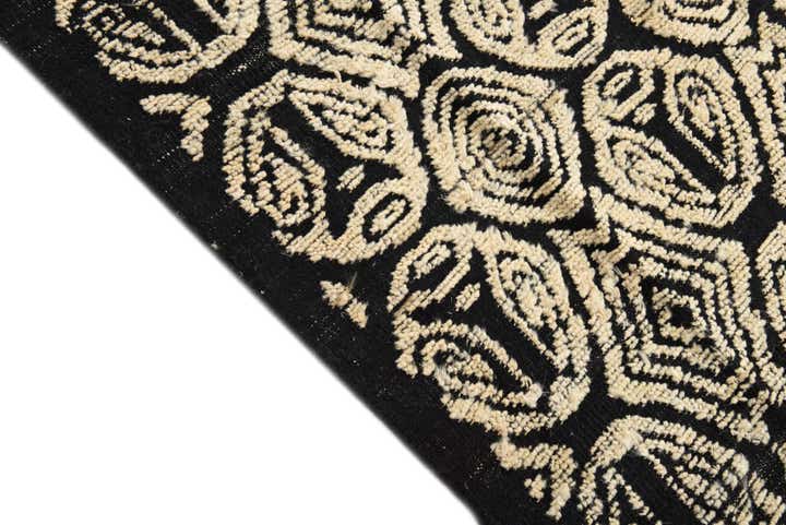 8' x 10' 6 Hand Knotted Darya Wool Rug