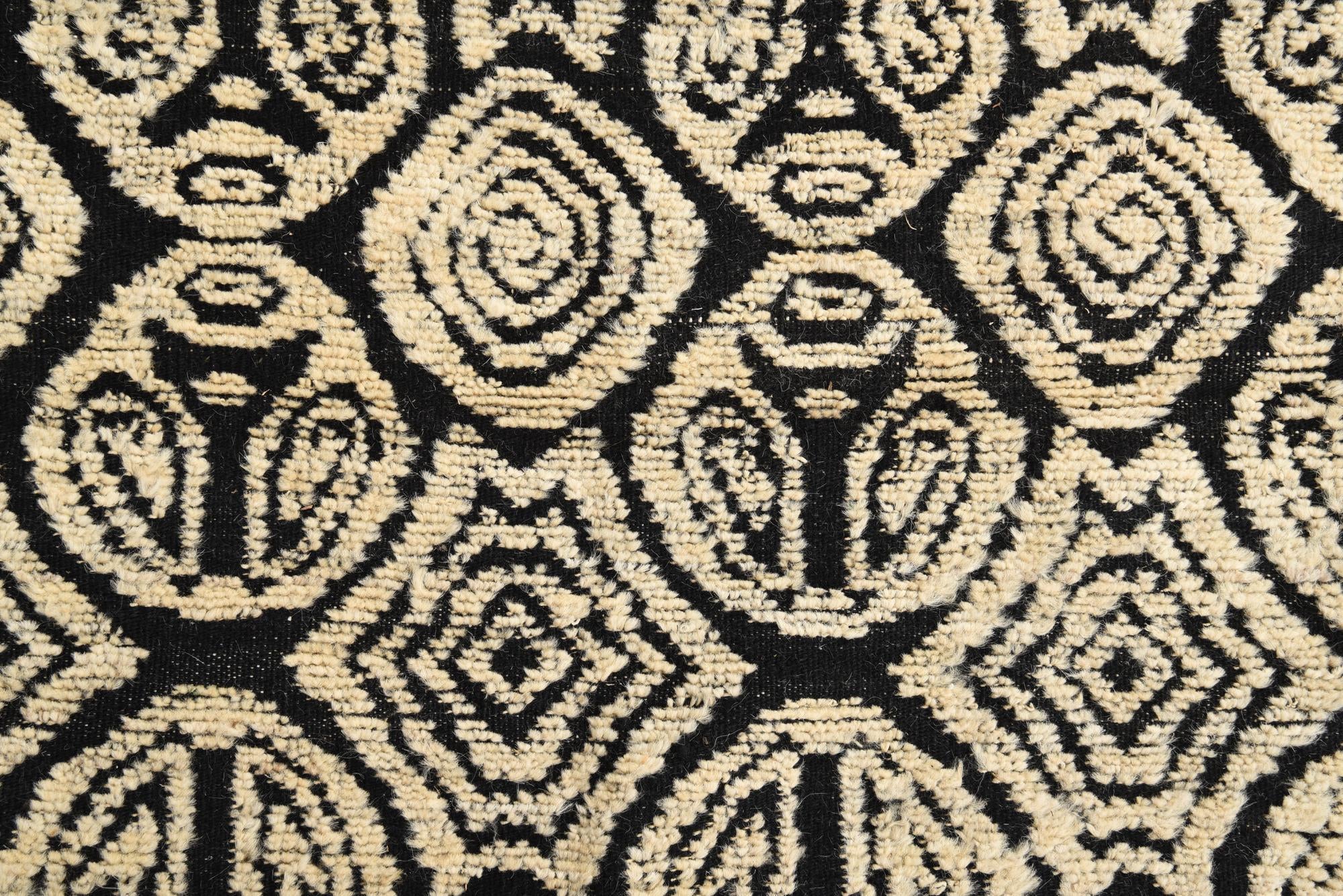 8' x 10' 6 Hand Knotted Darya Wool Rug