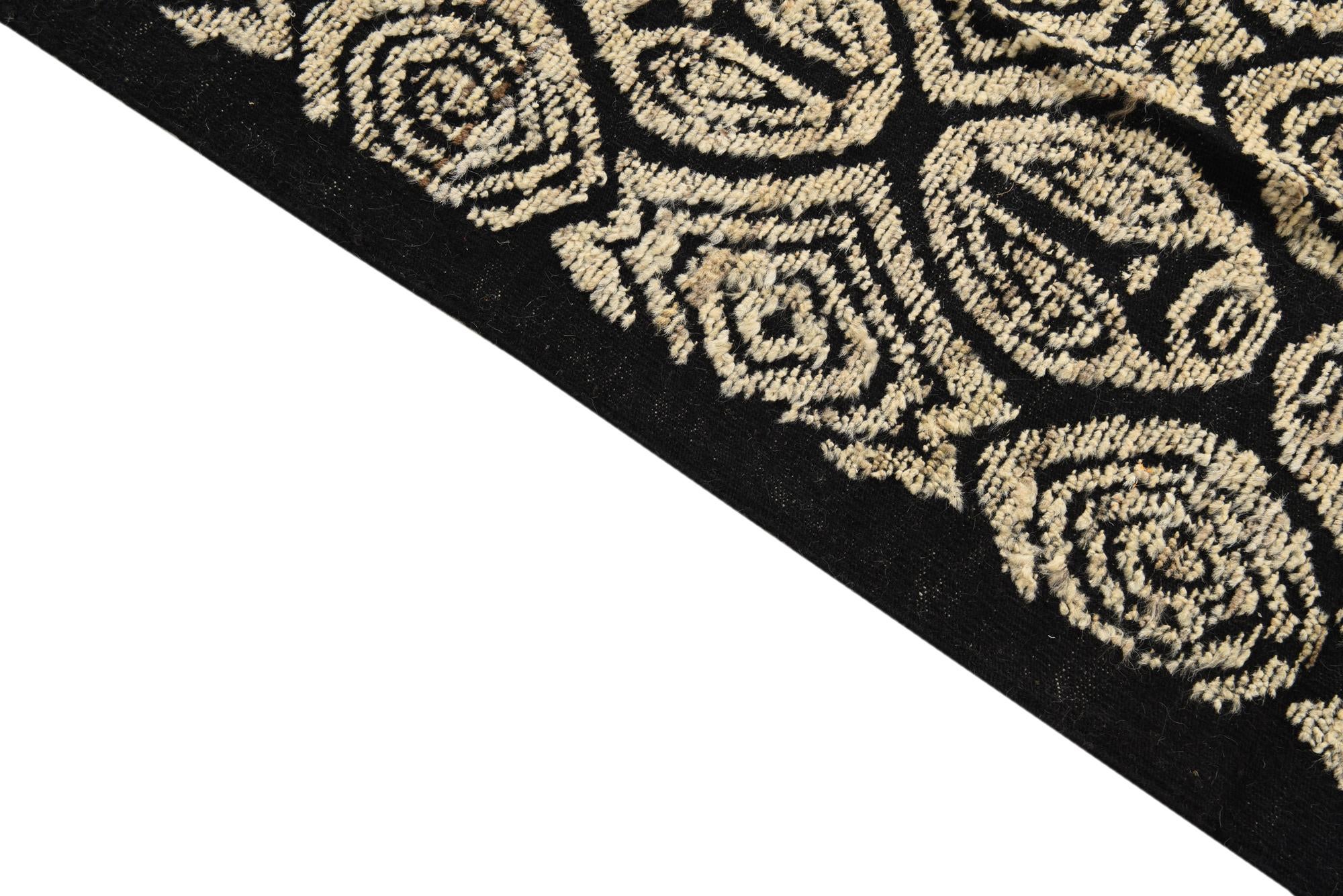 9' 2 x 12' 6 Hand Knotted Darya Wool Rug