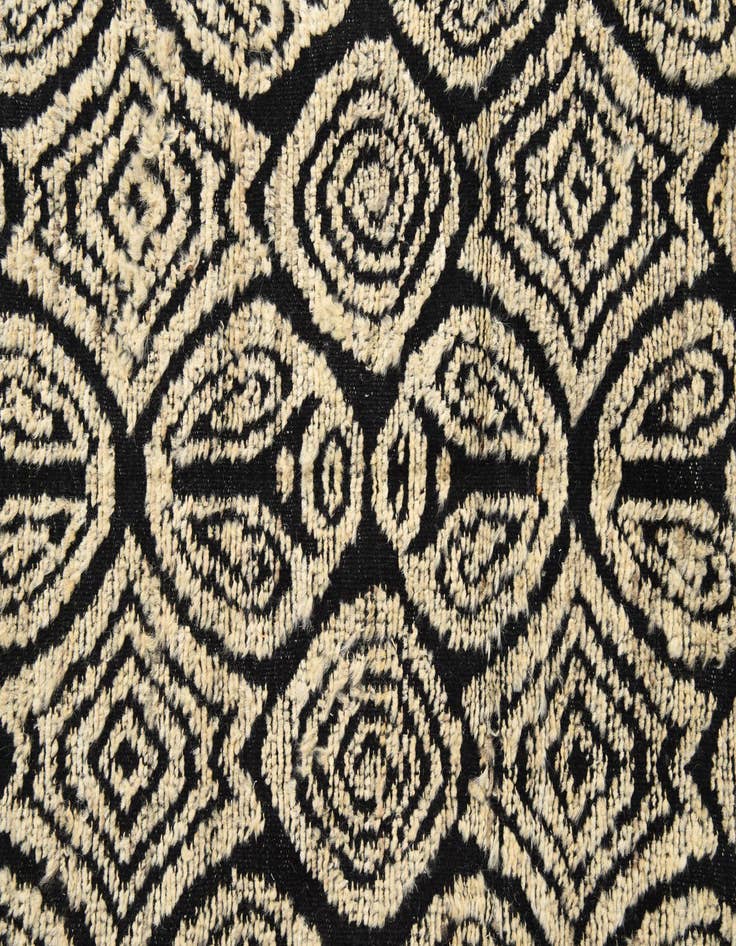 Detail image of 9' 2 x 12' 6  Hand Knotted Darya Wool Rug