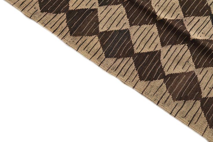Detail image of 5' x 6' 4 Hand Woven Kilim Modern Wool Rug