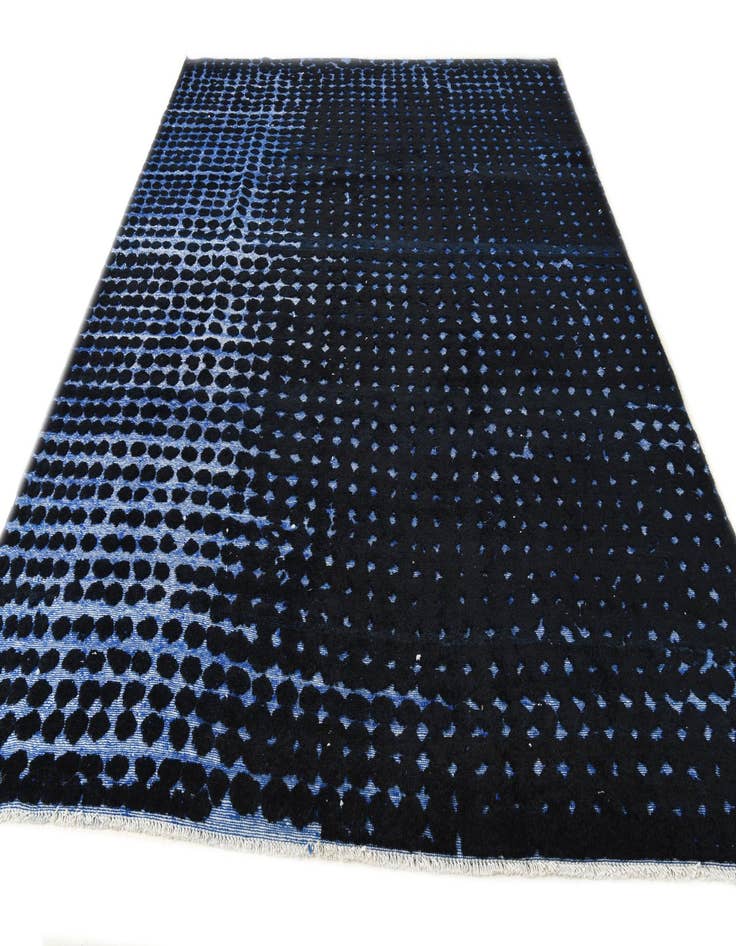 Detail image of 8' x 10' 4  Hand Knotted Darya Wool Rug