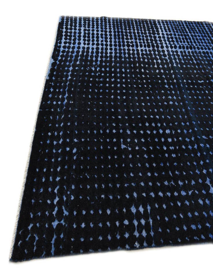 Detail image of 8' x 10' 4  Hand Knotted Darya Wool Rug