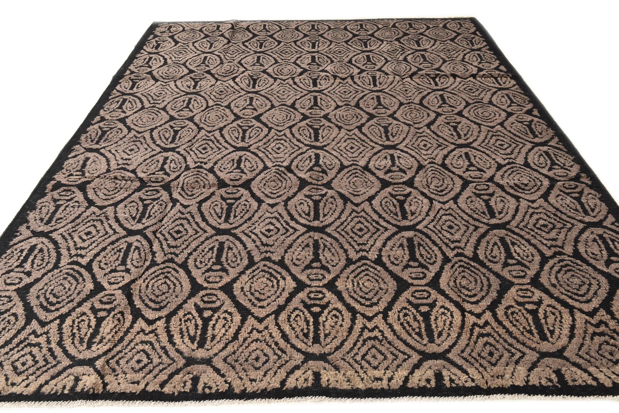 8' 2 x 10' 5 Hand Knotted Darya Wool Rug