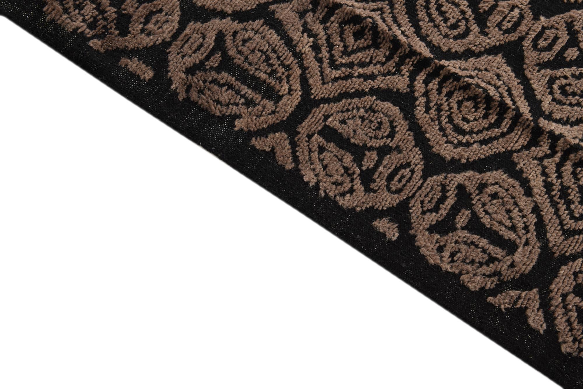8' 4 x 11' Hand Knotted Darya Wool Rug