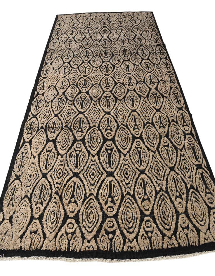 Detail image of 8' 9 x 11' 6  Hand Knotted Darya Wool Rug