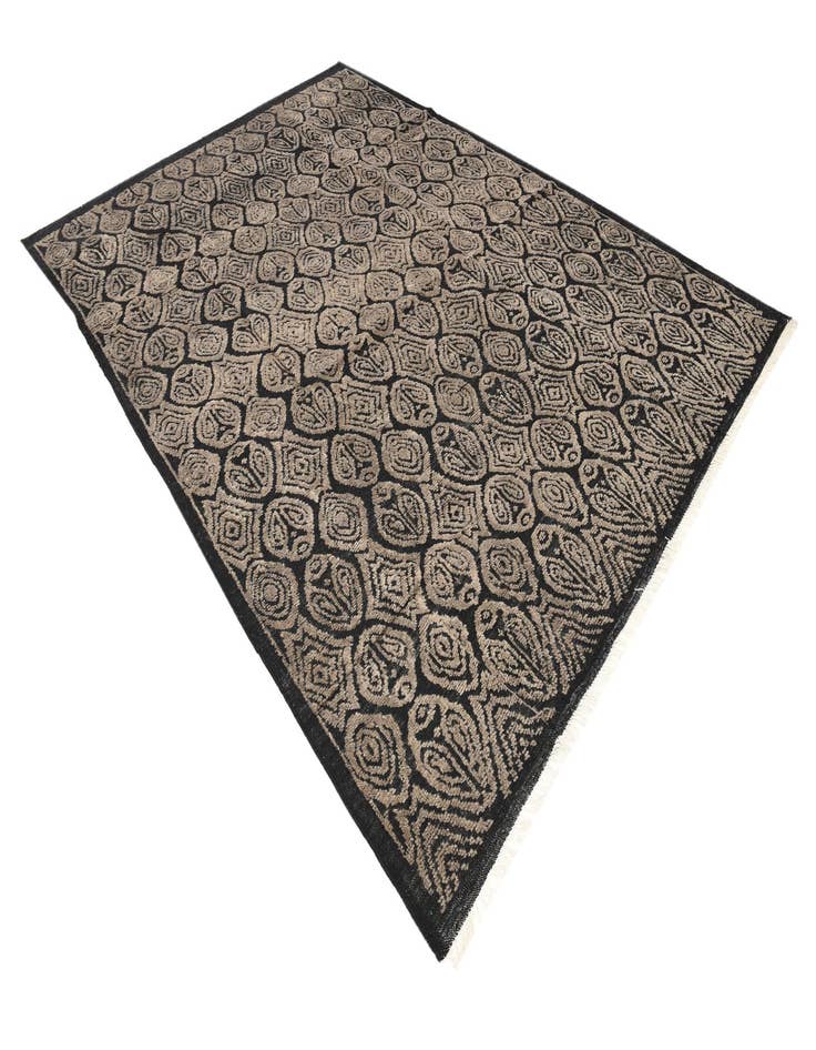 Detail image of 8' 8 x 12' 3  Hand Knotted Darya Wool Rug