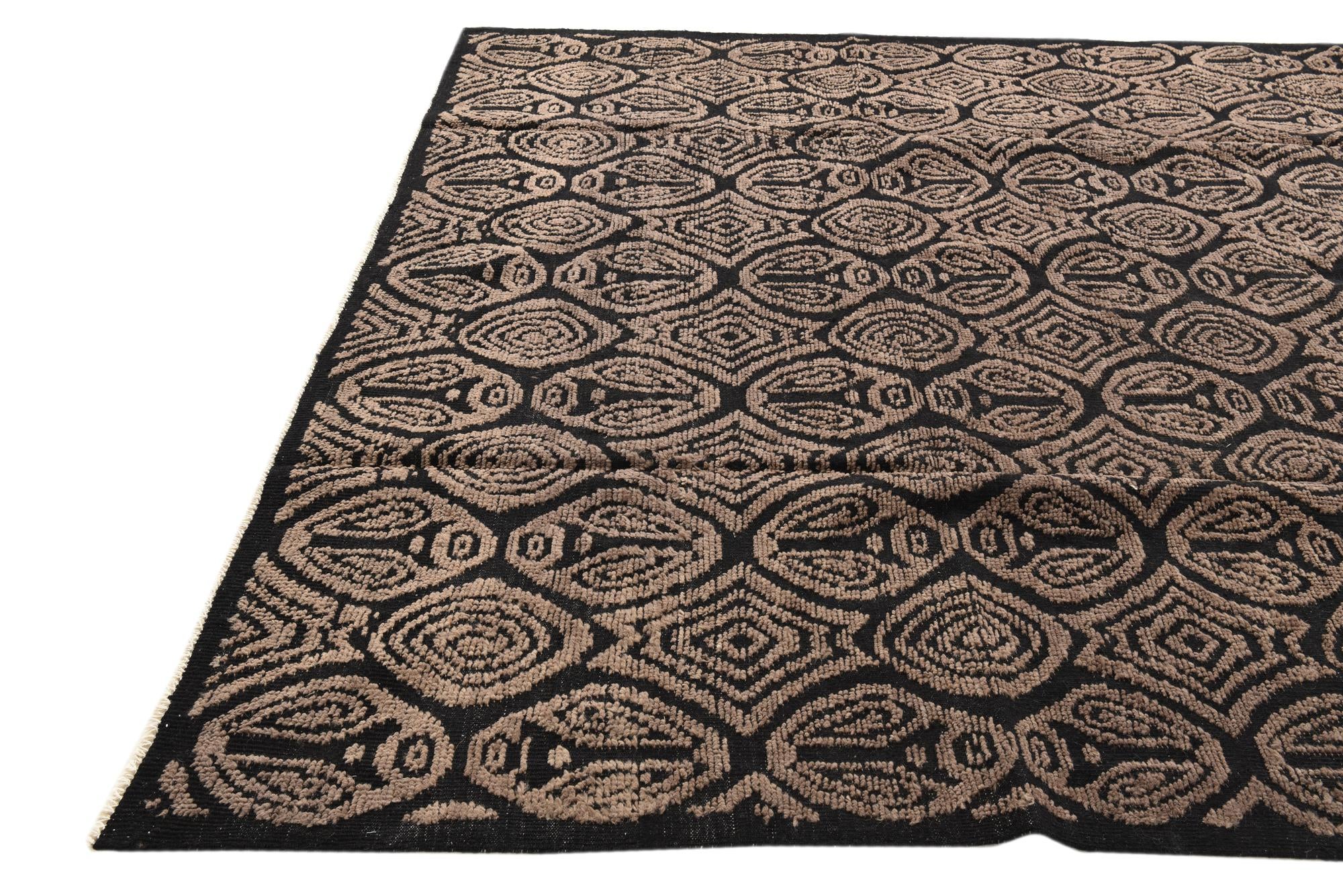 7' 10 x 10' 4 Hand Knotted Darya Wool Rug