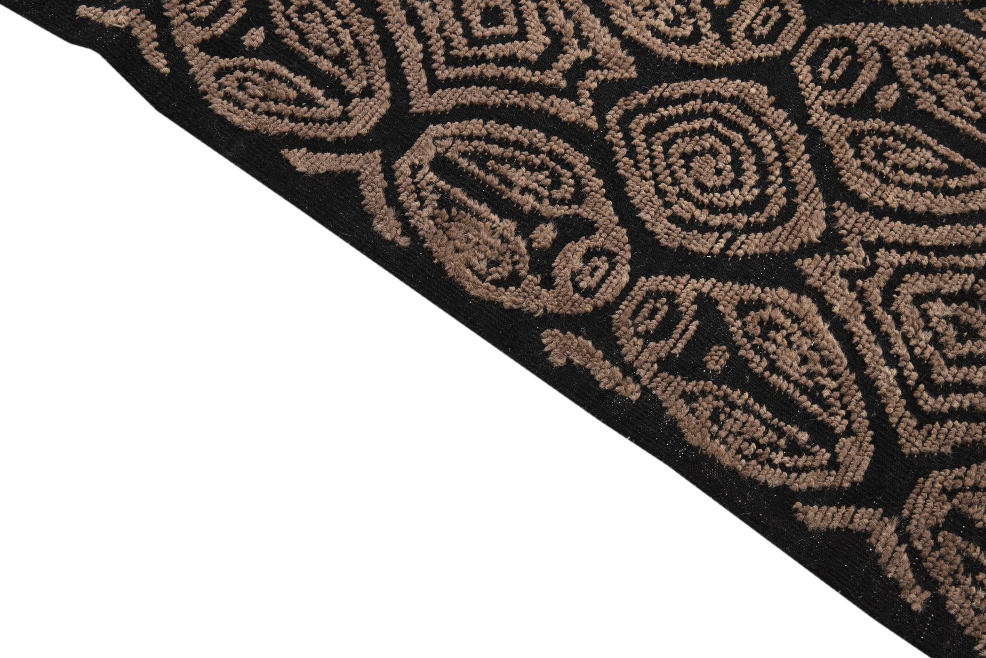7' 10 x 10' 4 Hand Knotted Darya Wool Rug