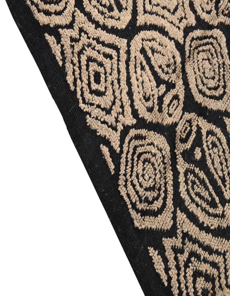 Detail image of 9' 2 x 12' 3  Hand Knotted Darya Wool Rug