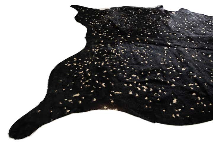 6' 9 x 6' 10 Cowhide Leather Freeform Rug