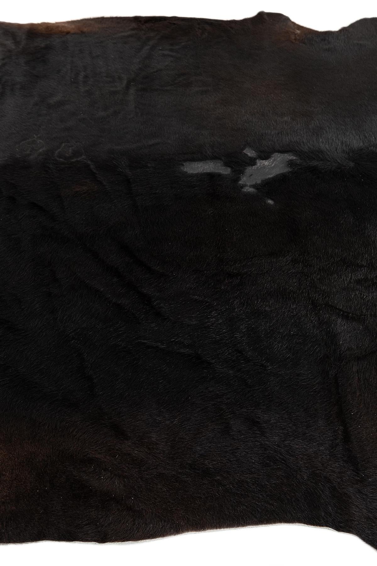 7' 2 x 7' 6 Cowhide Leather Freeform Rug