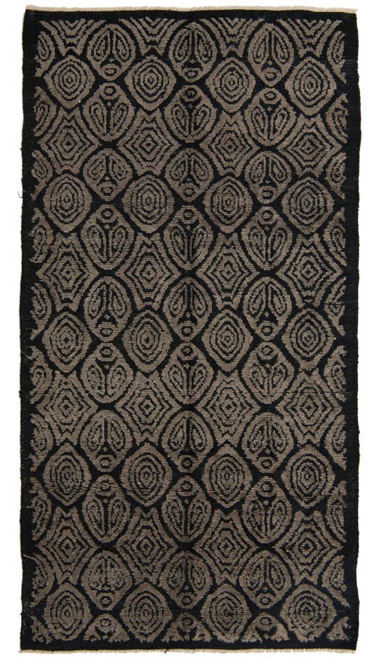 Detail image of 5' 4 x 9' 11 Hand Knotted Darya Wool Rug