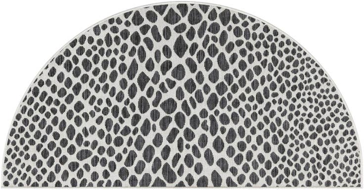 Detail image of 3' x 6' Easy-Clean Jill Zarin Cape Town Indoor / Outdoor Hearth Rug