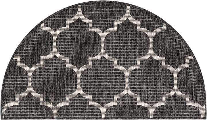 2' 2 x 3' 7 Easy-Clean Lattice Indoor / Outdoor Hearth Rug
