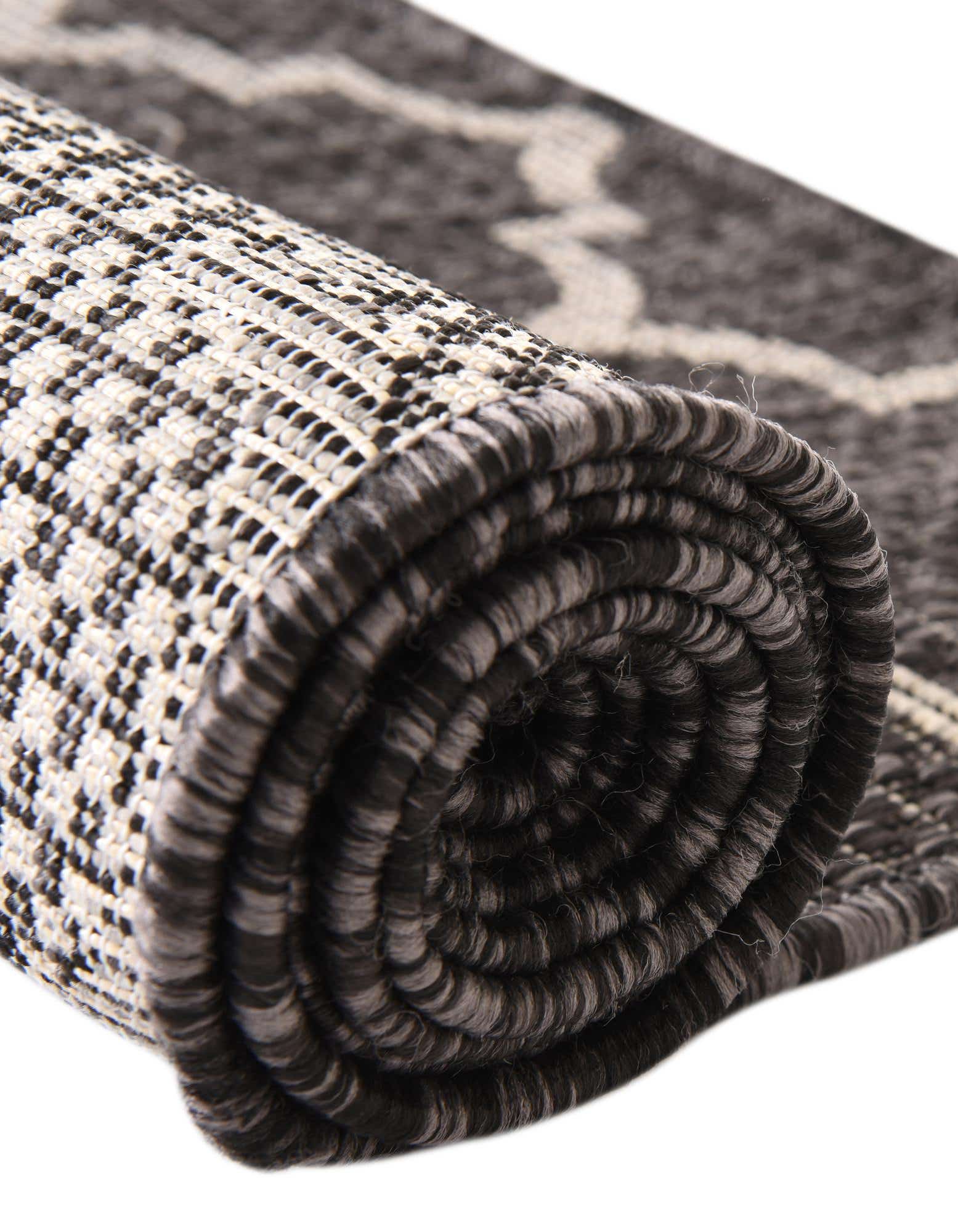 Detail image of 65cm x 110cm Lattice Indoor / Outdoor Hearth Rug