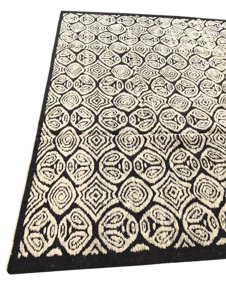 Detail image of 9' 5 x 12' 6  Hand Knotted Darya Wool Rug