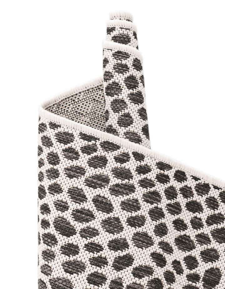 4' x 4' Easy-Clean Jill Zarin Cape Town Indoor / Outdoor Octagon Rug