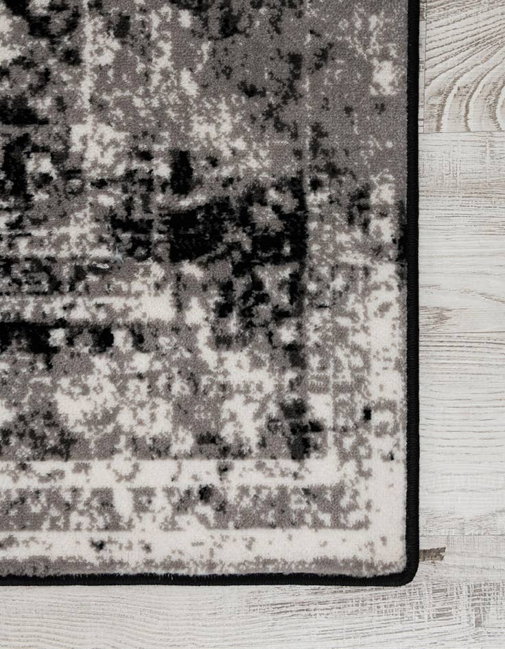 Detail image of 6' 1 x 6' 1 Monte Carlo Octagon Rug