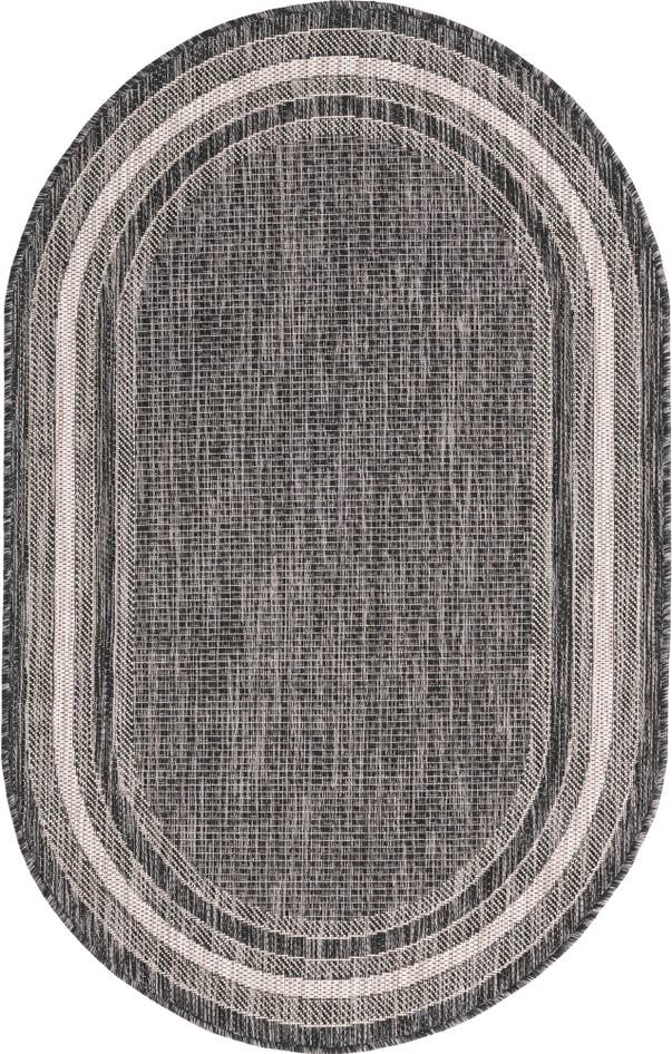 Detail image of 3' x 5' 3 Easy-Clean Border Indoor / Outdoor Oval Rug