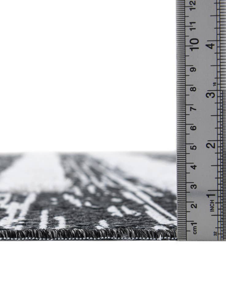 Detail image of 9' 10 x 12' Abbey Rug