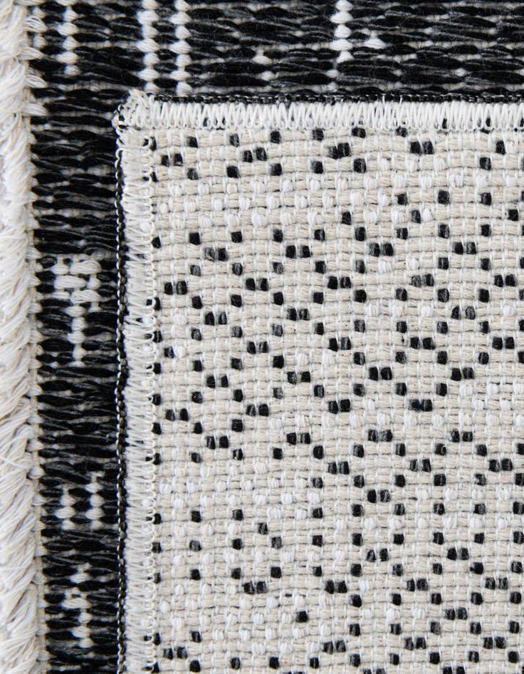 Detail image of 9' 10 x 12' Abbey Rug
