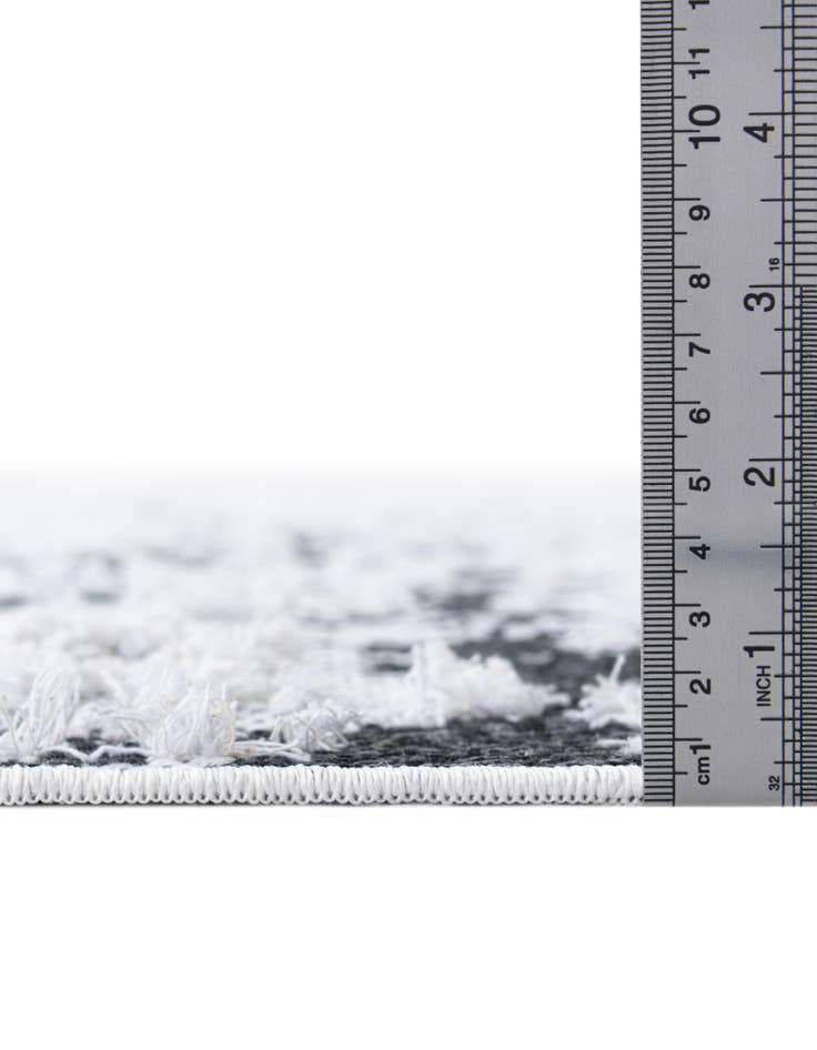 Detail image of 9' 10 x 12' Abbey Rug