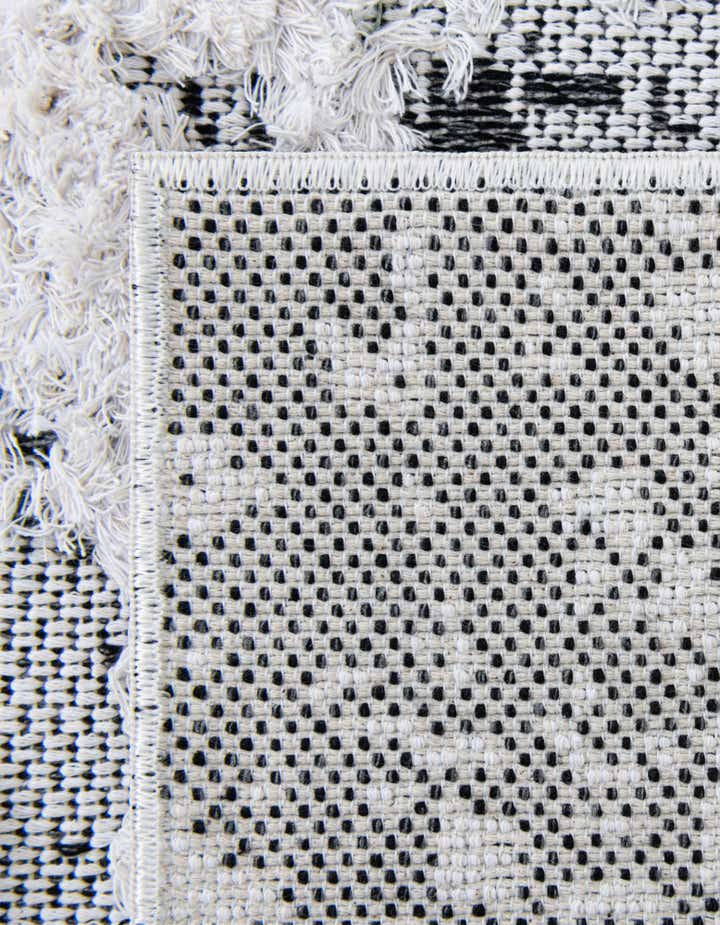 2' 3 x 3' Abbey Rug