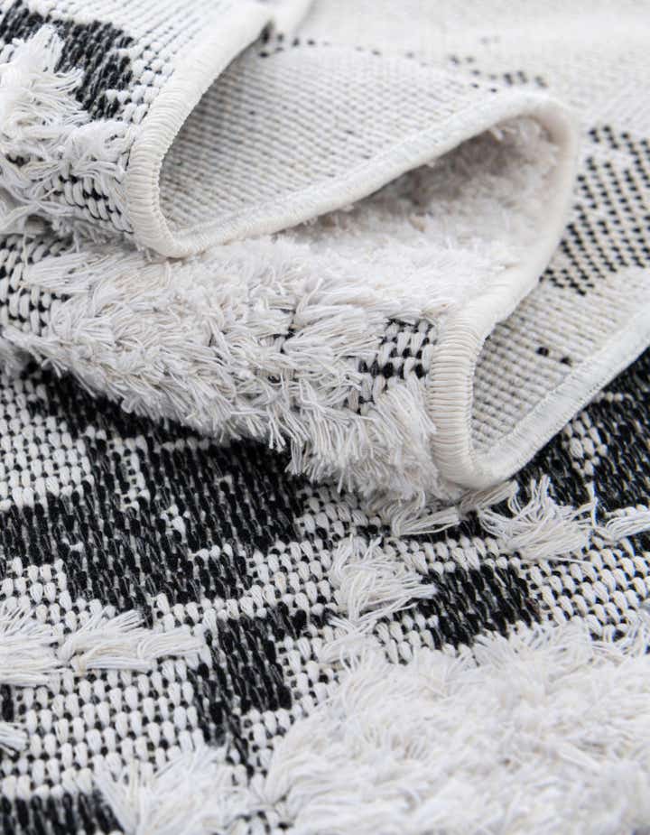 8' 2 x 10' Abbey Rug