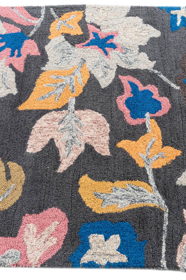 Detail image of 3' x 4' 10 Agra Rug