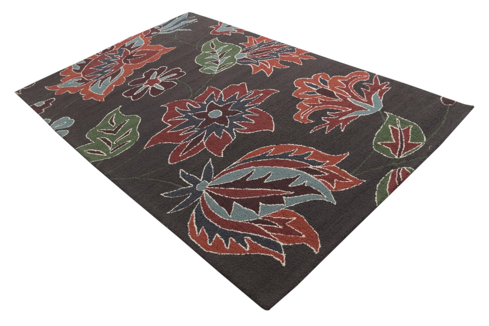 5' x 8' Agra Wool Rug