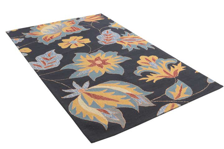 5' x 8' Agra Wool Rug