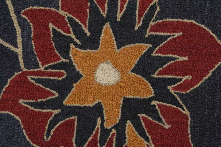5' x 7' 10 Agra Wool Rug