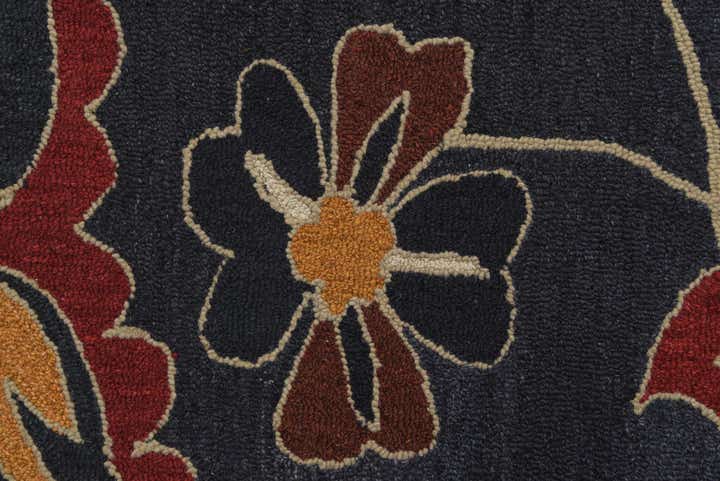 5' x 7' 10 Agra Wool Rug