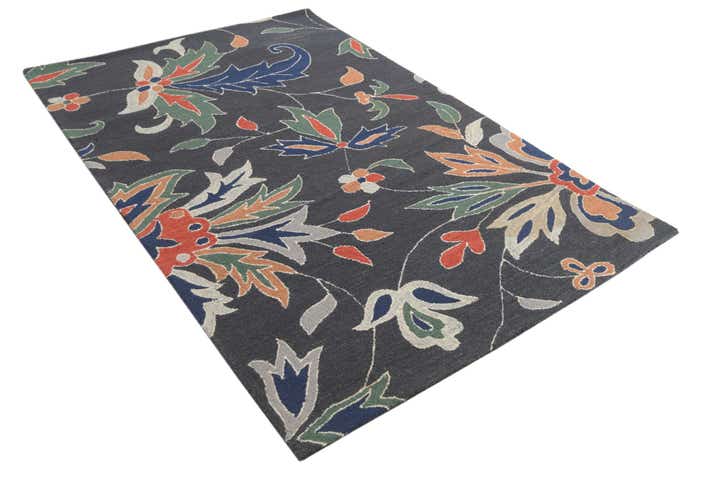 5' x 8' Agra Wool Rug