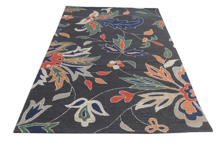5' x 8' Agra Wool Rug