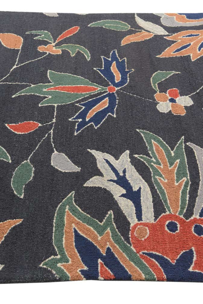 5' x 8' Agra Wool Rug
