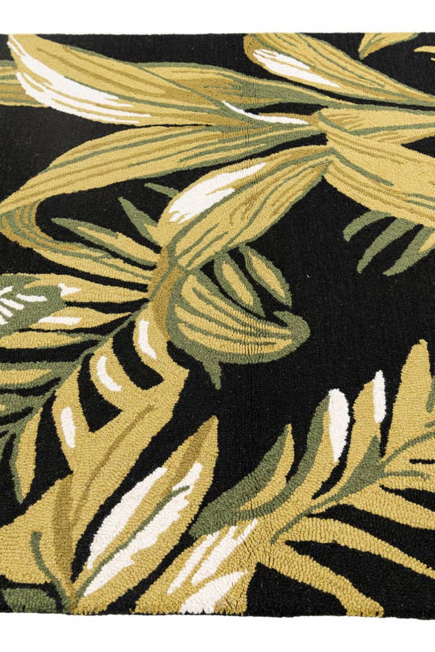 Detail image of 5' 1 x 7' 10 Agra Wool Rug