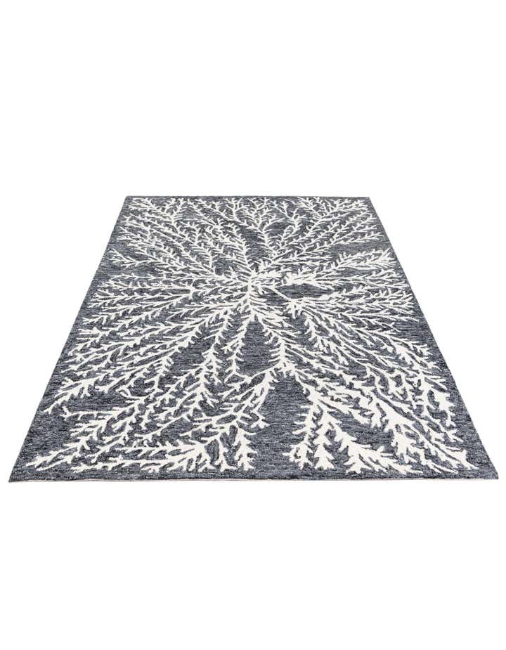 4' 1 x 6' Agra Wool Rug