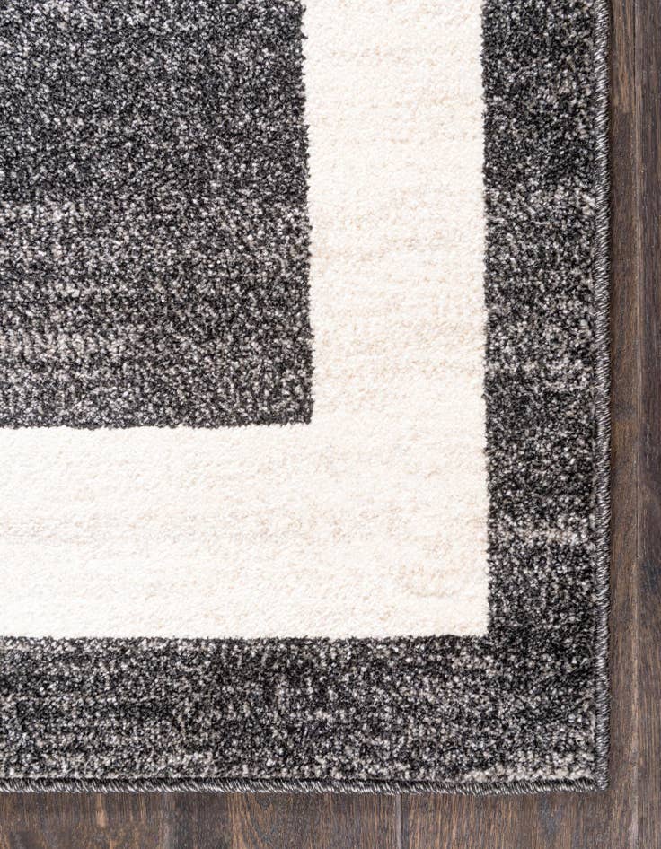 Detail image of 5' 3 x 8' Angelica Rug