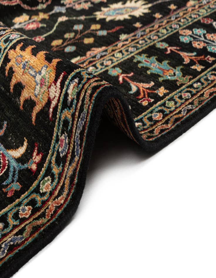 Detail image of 6' 11 x 9' 8 Ariana Ziegler Wool Rug