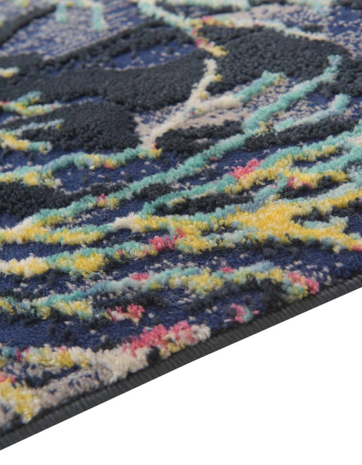 Detail image of 5' 3 x 7' 8 Ariel Rug