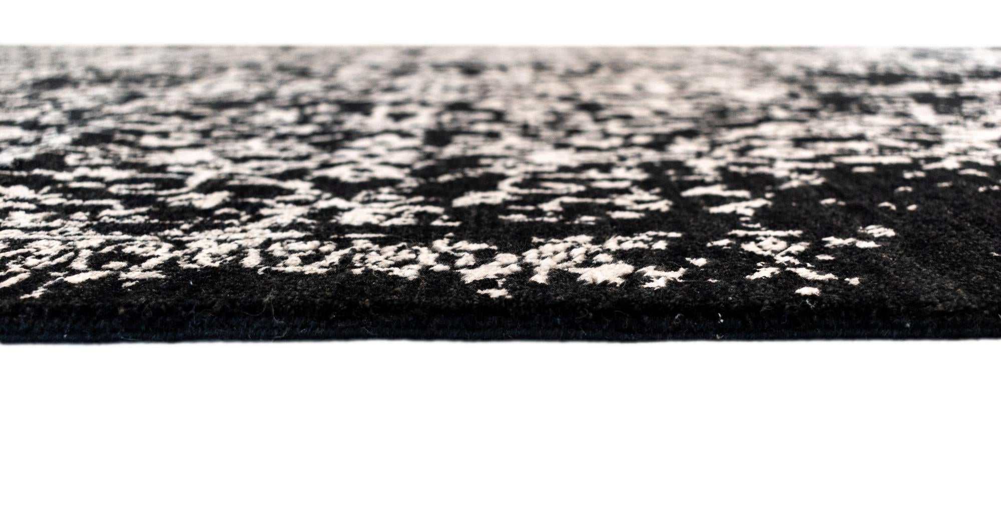 5' x 6' 9 Art Inspired Wool Rug