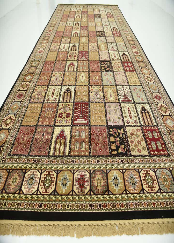 10' x 19' 7 Bakhtiar Rug
