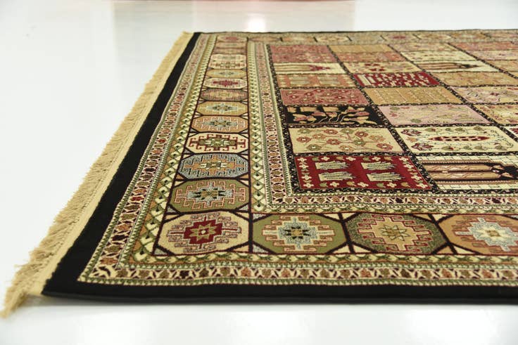 Detail image of 10' x 19' 7 Bakhtiar Rug