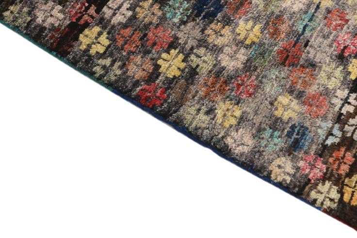 Detail image of 2' 10 x 4' 5 Hand Knotted Balouch Wool Rug