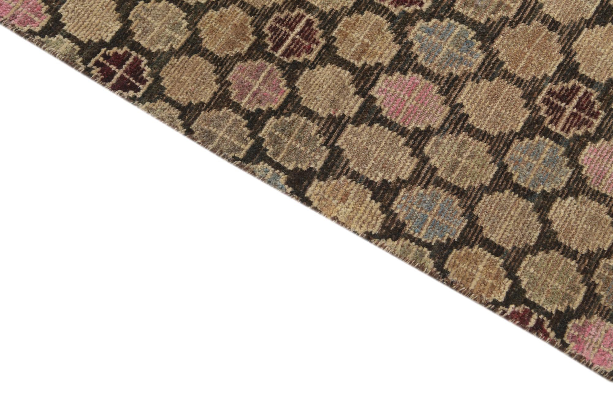 4' 10 x 8' 1 Hand Knotted Balouch Wool Rug