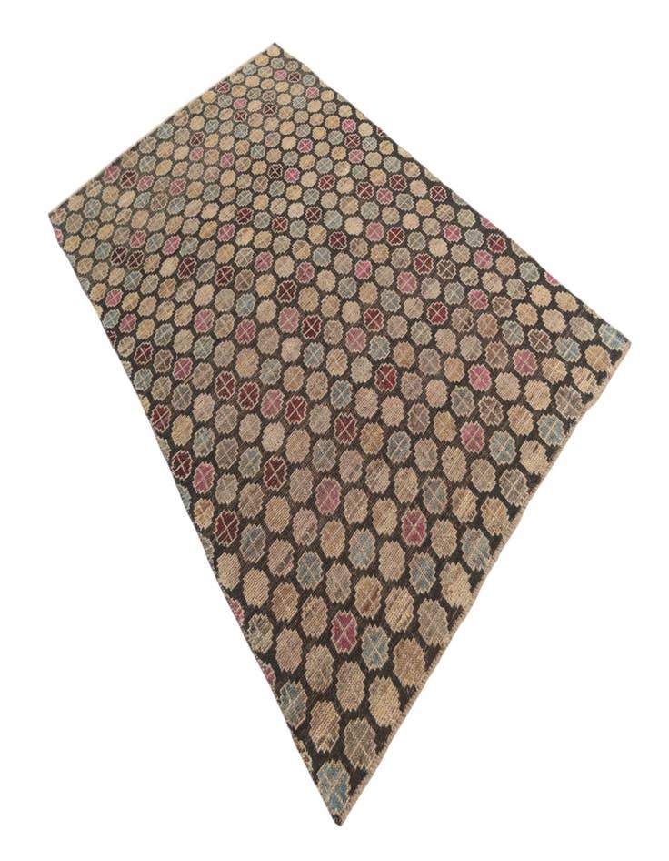 Detail image of 4' 10 x 8' Hand Knotted Balouch Wool Rug